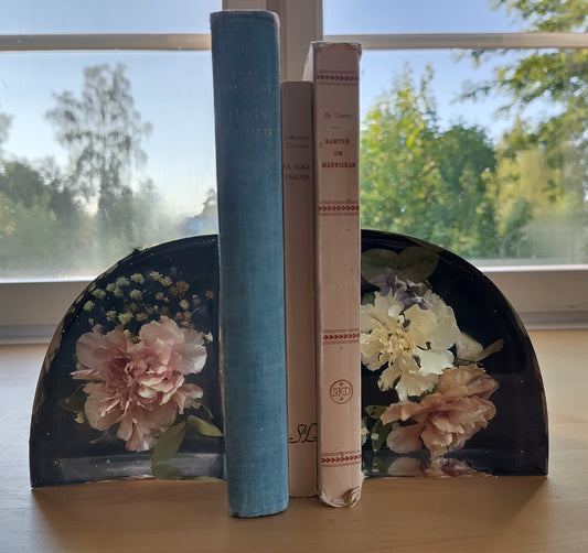 Book Ends (pair) in Epoxy Resin 10 x13 cm with your own flowers